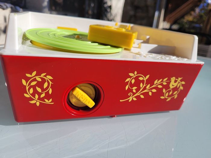 Fisher Price 💿 Music Box record player, tourne-disque, boîte à musique 📀 - photo numéro 7