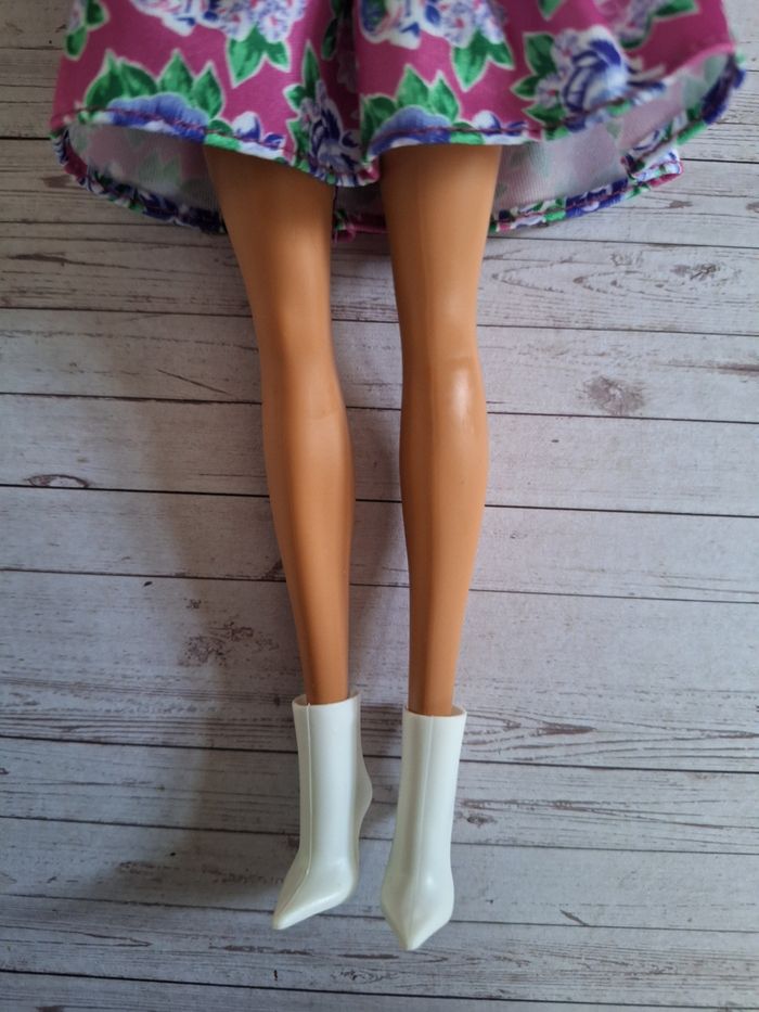 Barbie fashionistas chauve numéro 150 - photo numéro 3