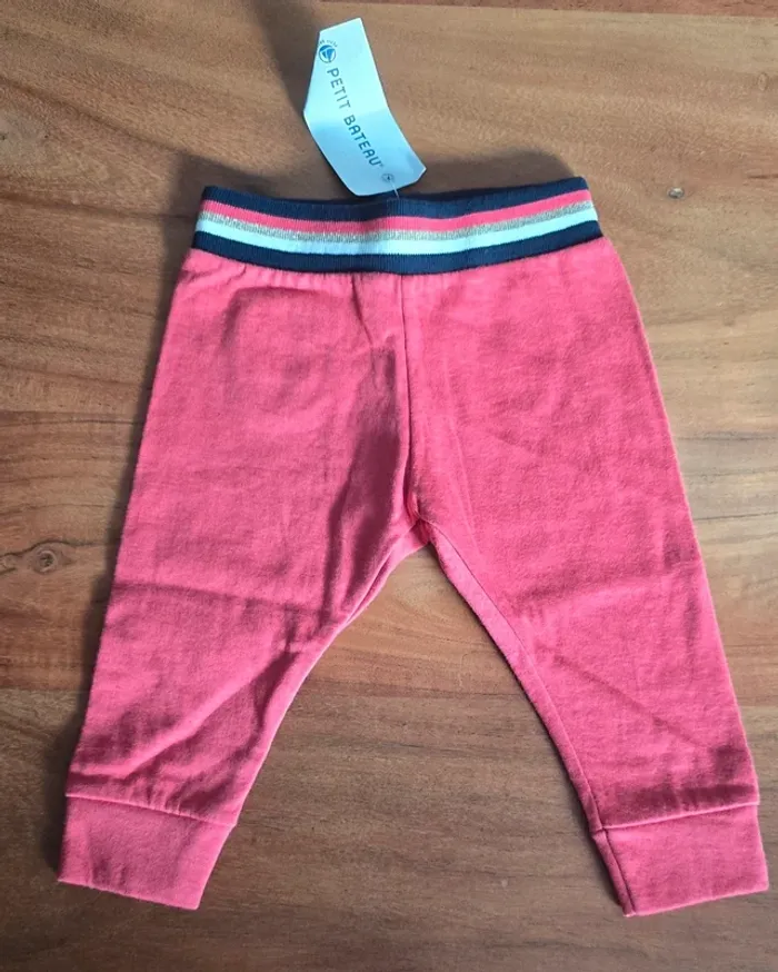 Legging Petit Bateau Taille 6 mois - photo numéro 4