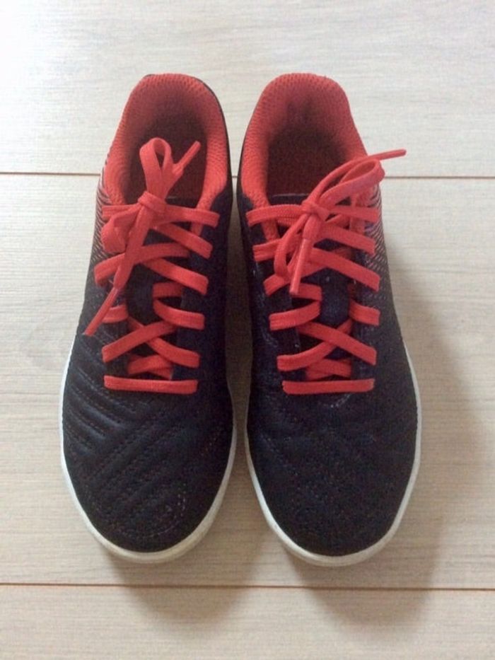 Chaussures de foot Kipsta pointure 29