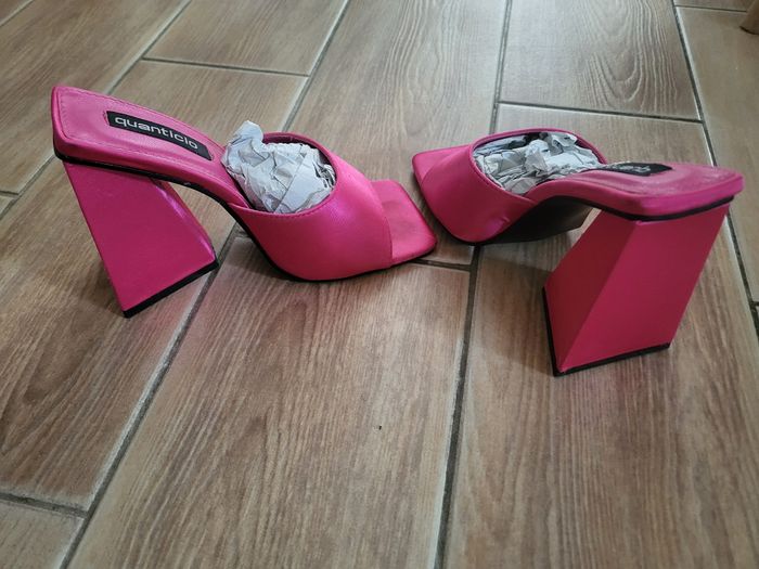 Talons