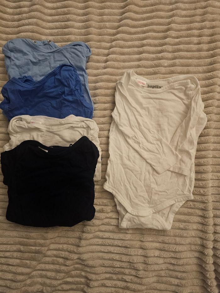 Lot de 5 bodies manches longues 2-6M