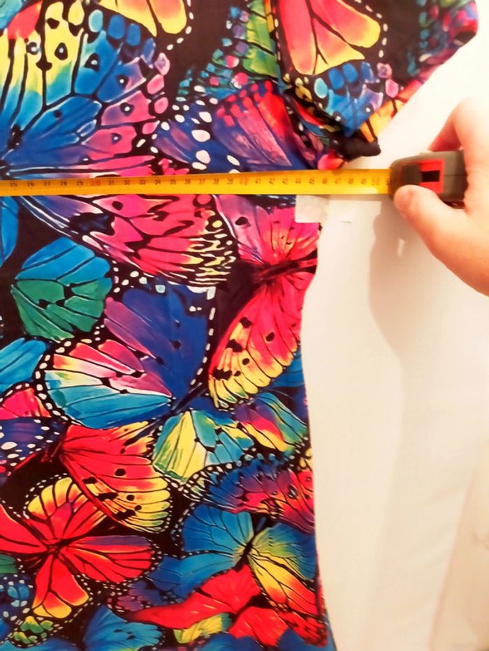 🌸 Superbe robe d'été multicolore à motif papillon ,Taille L ,Neuve 🌸 - photo numéro 8