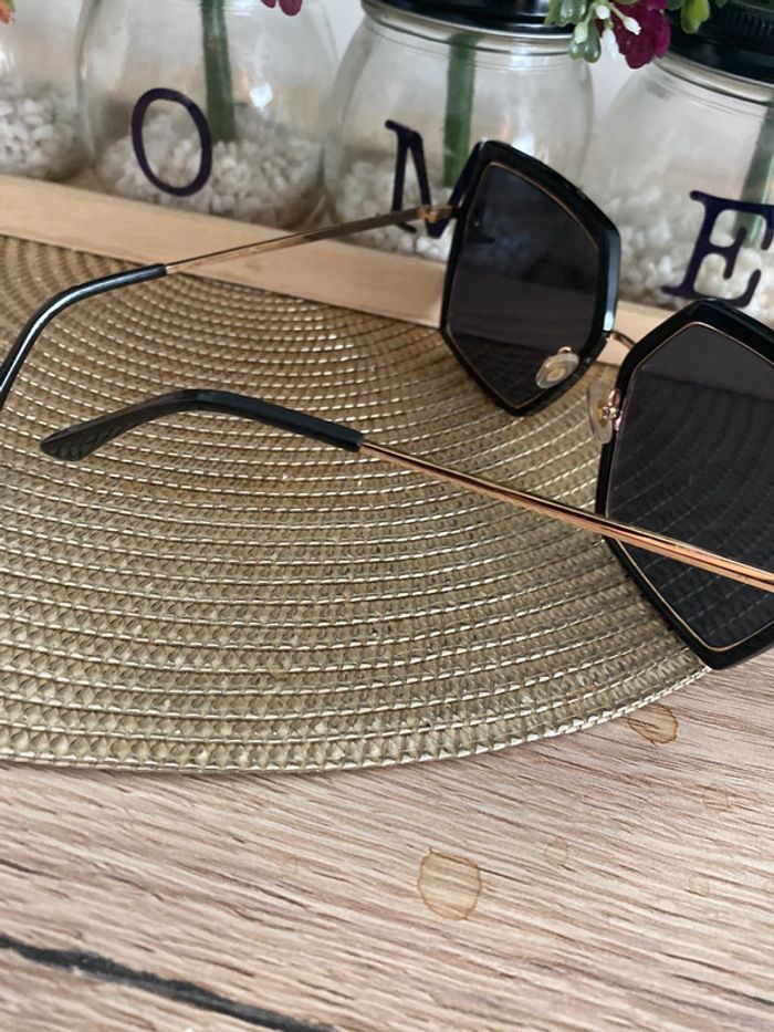 Lunettes de soleil Dubaii - photo numéro 2