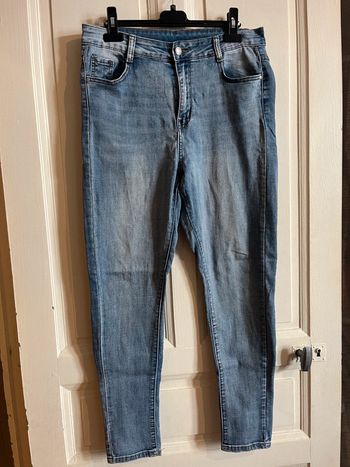 Jeans taille haute taille 42/44 boutique Indépendante