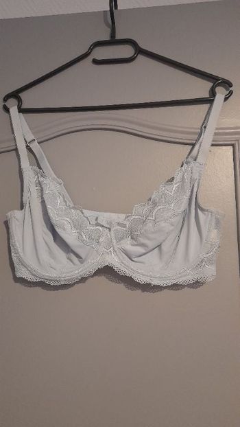 Soutien gorge bleu ciel  avec armature