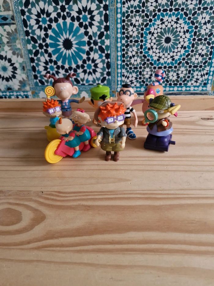 Lots figurines razmoket