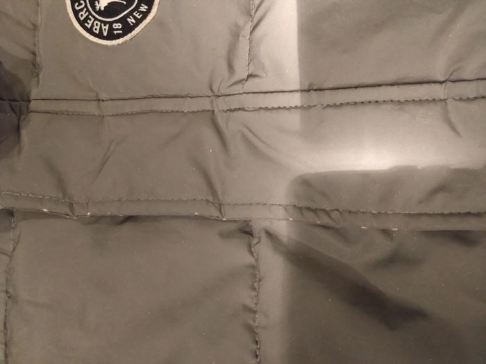 Doudoune grise Abercrombie 9-10 ans – Capuche fourrée – Bon état - photo numéro 5