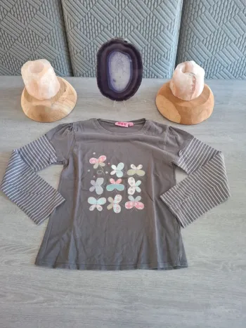 T-shirt à manche longue taille 8 ans