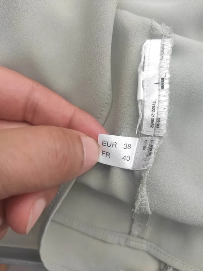 Débardeur fluide Yessica taille 38/40 - photo numéro 4