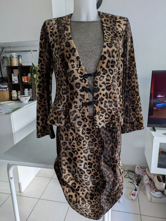 Tailleur jupe léopard fourrure Morgan 38