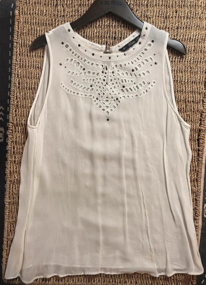 Haut blanc studs