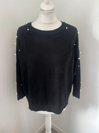 Pull noir et perles Zara S