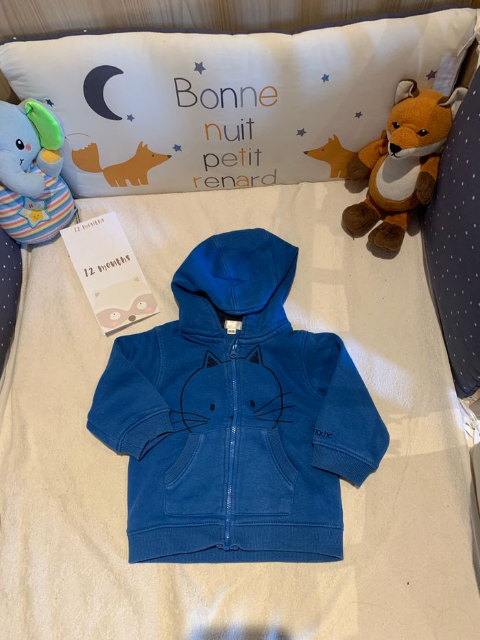 Gilet à capuche Brioche taille 12 mois