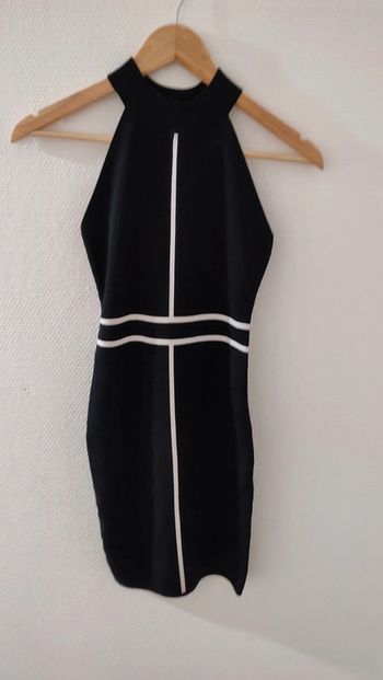 Robe sans manches