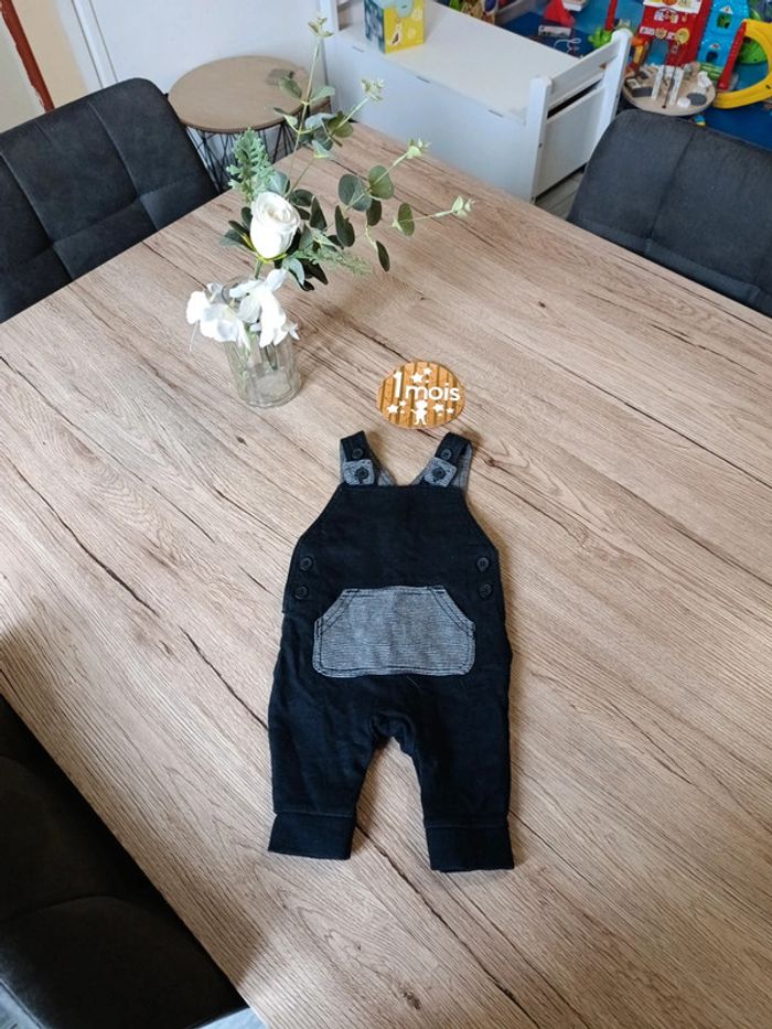 Salopette 1 mois