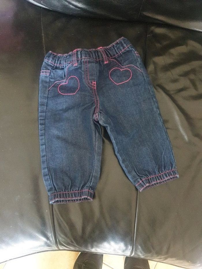 Jean 6 mois