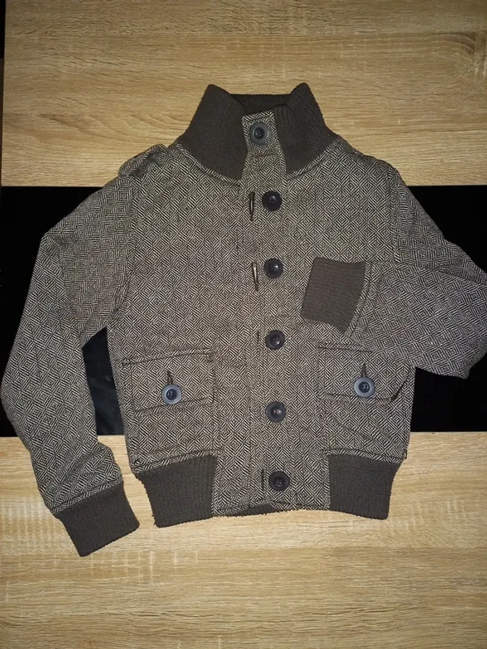 Blouson fille 8 ans - photo numéro 2