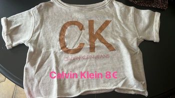 Pull croc top Calvin Klein 10 ans