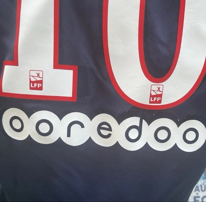 Maillot Neymar PSG - photo numéro 3