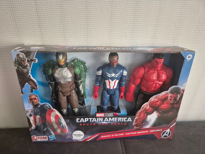 Coffret Figurines Marvel Captain America 30cm - photo numéro 2