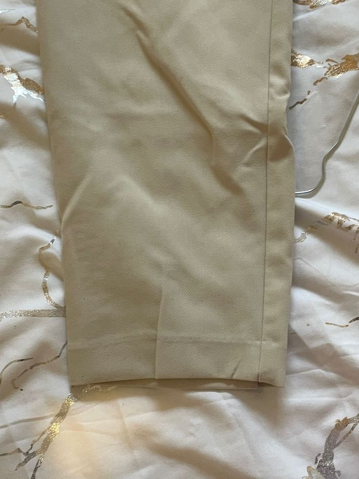 Pantalon Zara coupe droite beige - photo numéro 4