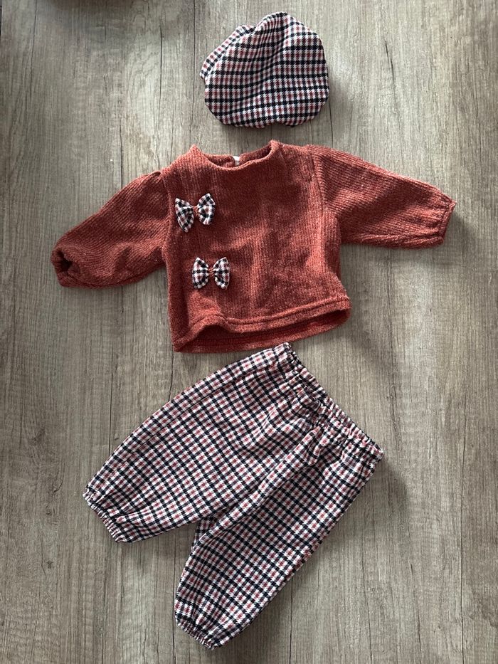 Ensemble à carreaux