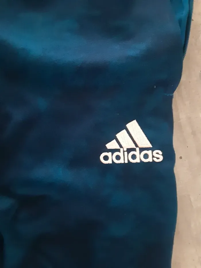 Survêtement Adidas garçon 12ans - photo numéro 3