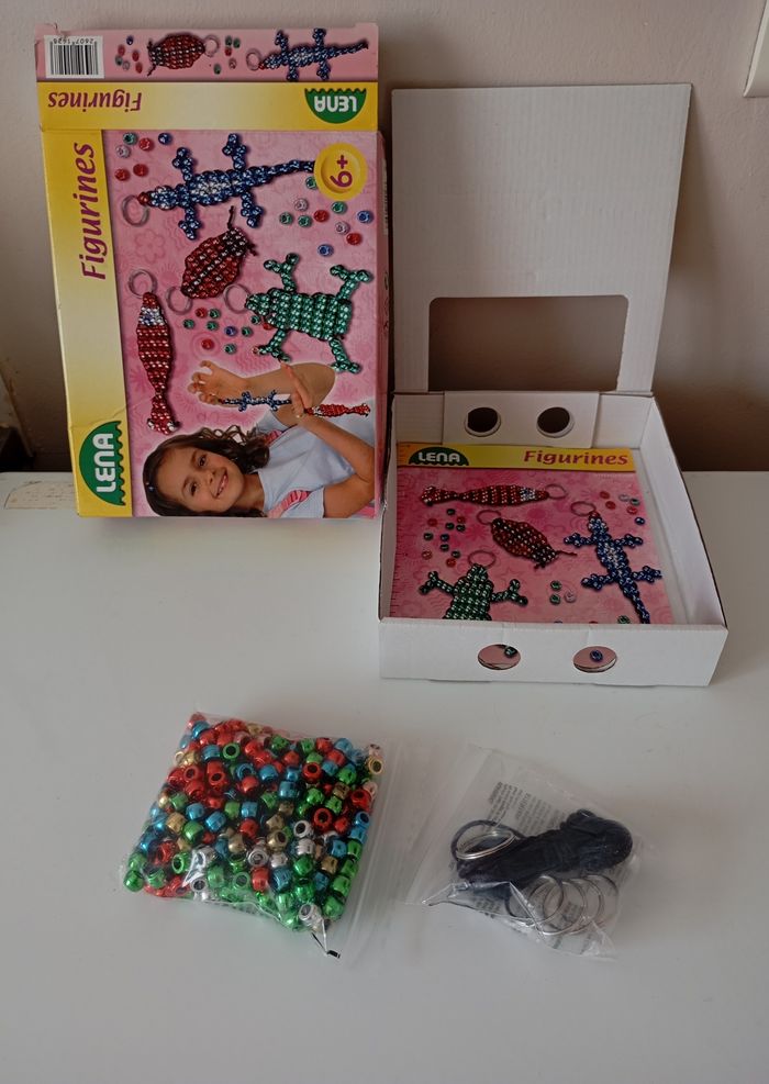 Coffret  ,fabriquer des porte-clés.À partir de 6 ans. Article neuf - photo numéro 6