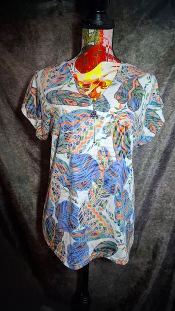 T-shirt blouse top fluide feuilles ethnique bohème perles