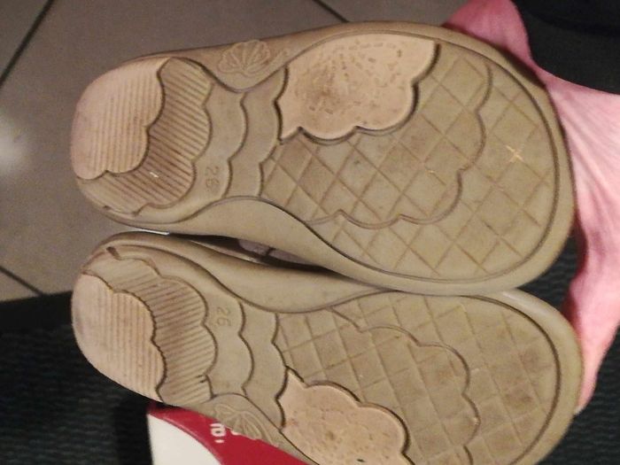 Babies André fille 26 - photo numéro 3