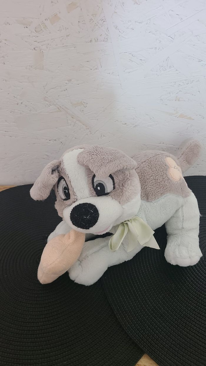 doudou chien couché tache love la belle et le clochard - photo numéro 4