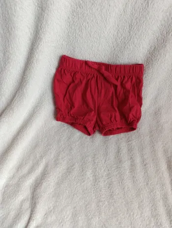 Short Kiabi 6 mois , neuf