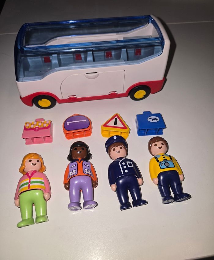 123 playmobil bus/ autocar 6773 complet