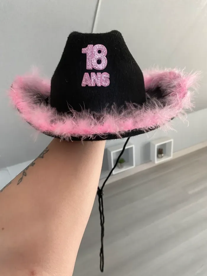 Chapeau 18 ans