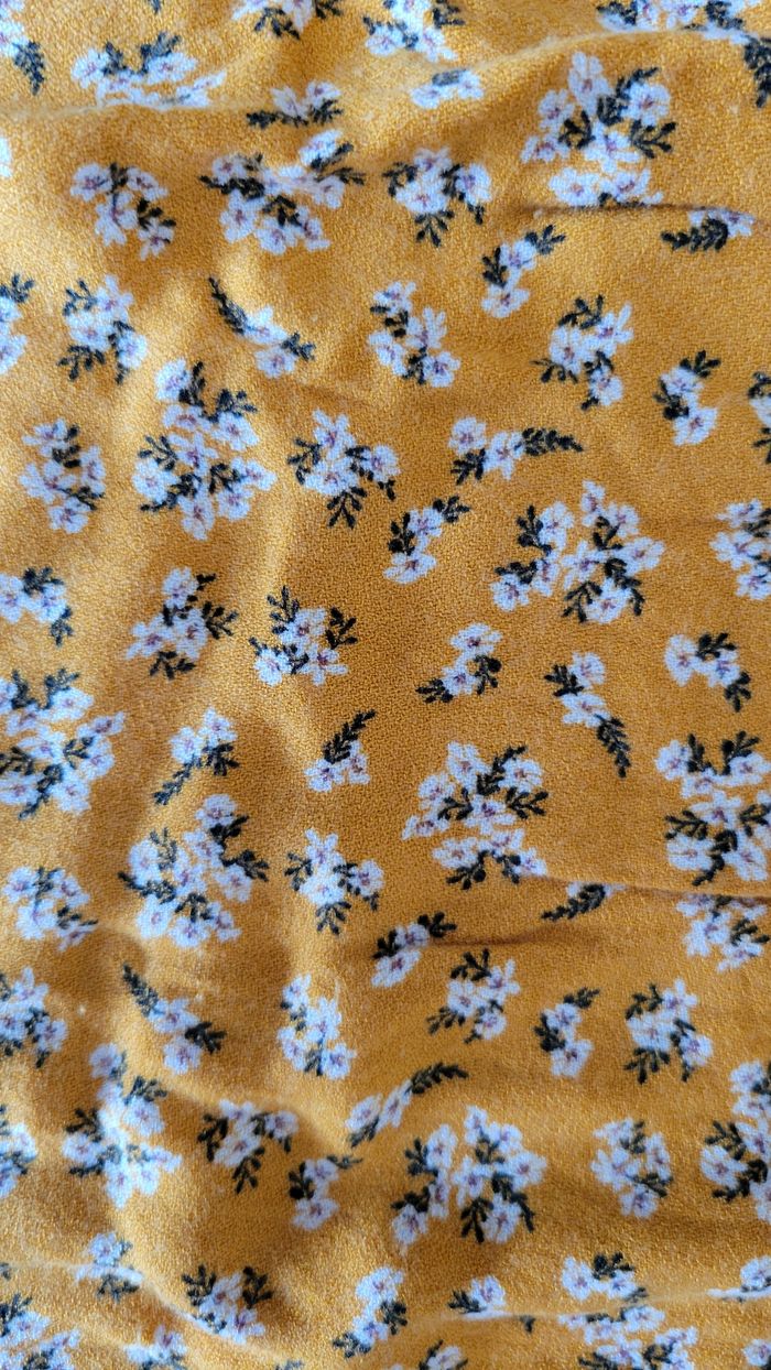 Robe fluide à manches longues moutarde 8 ans - photo numéro 7