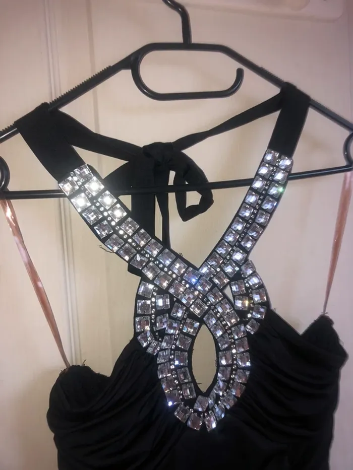 robe noir strass drapée - photo numéro 3