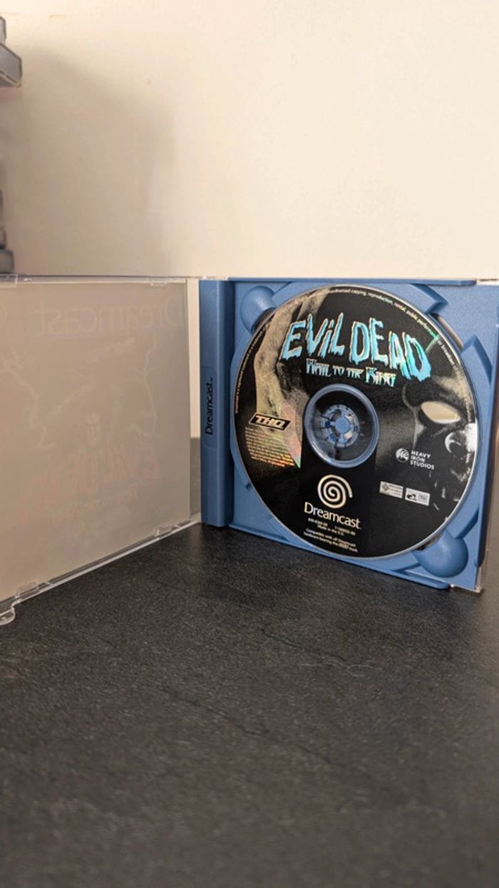 Jeu Dreamcast "Evil Dead: Hail to the King" Sans Notice - photo numéro 3