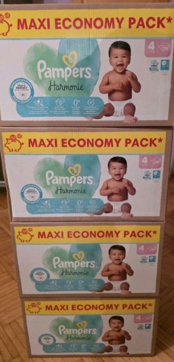 Couches pampers harmonie T4