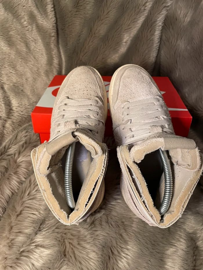 Air Jordan one high cfm beige taille 37,5 - photo numéro 4