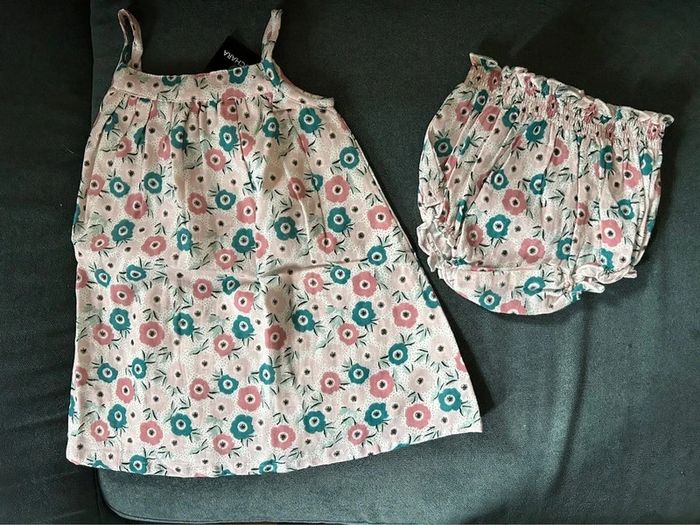 ensemble tunique et bloomer bouchara neuf 12 mois