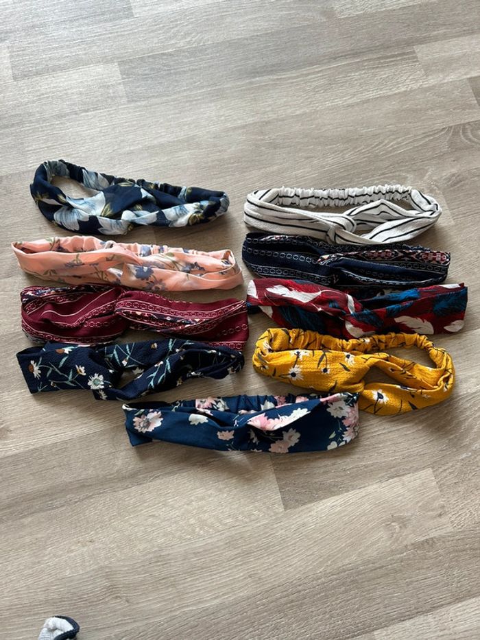 Lot 9 bandeaux multicolores