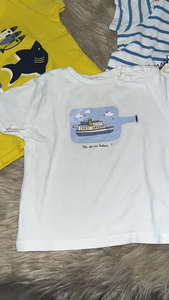 3 tee-shirts taille 12 mois - photo numéro 2