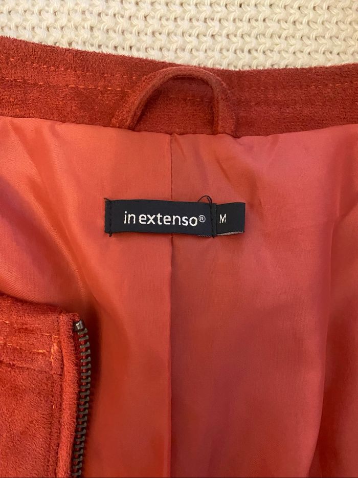 Veste mi-saison pour femme  effet dim , en très bon état , taille 38/40 - photo numéro 2