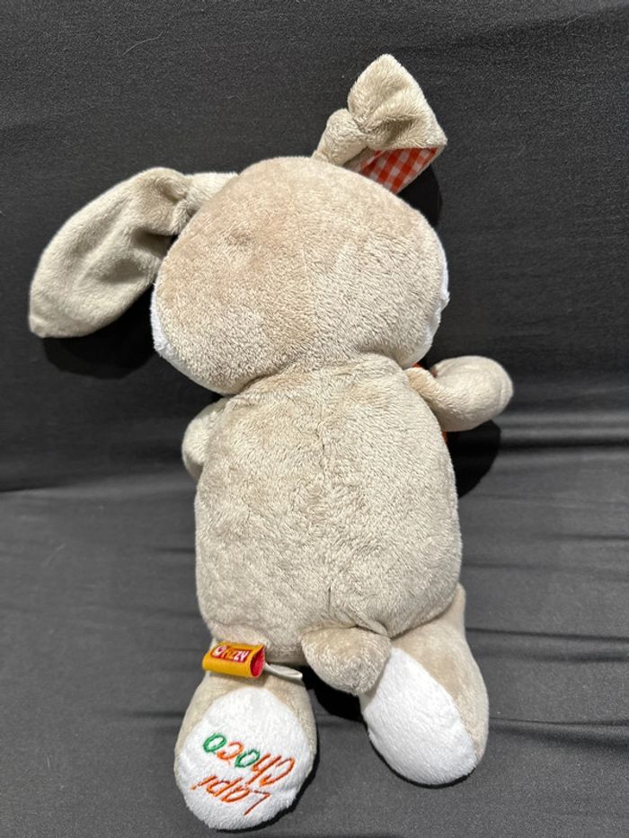 Peluche lapin avec sa carotte - photo numéro 2