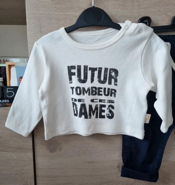 Ensemble 6 mois tee shirt mini gold pantalon kiabi - photo numéro 2