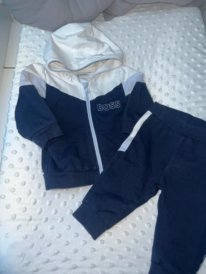 ensemble boss bébé