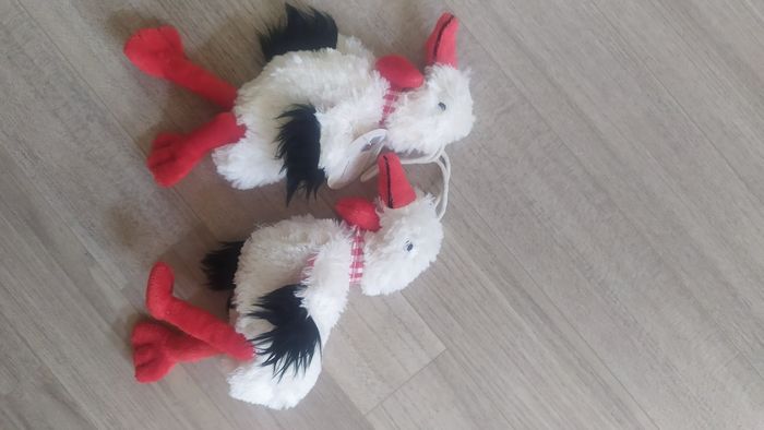 2 cigognes toutes douces
