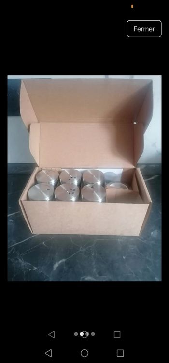 Pot à épices neufs