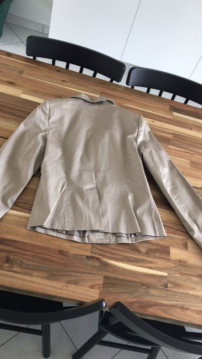 Veste cintrée - photo numéro 2